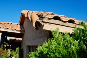 7 Tell-Tale Signs You Need a Roof Repair (ASAP)
