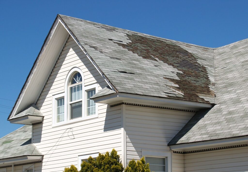 Roof Repair vs Replacement in Duluth: How to Make the Right Choice